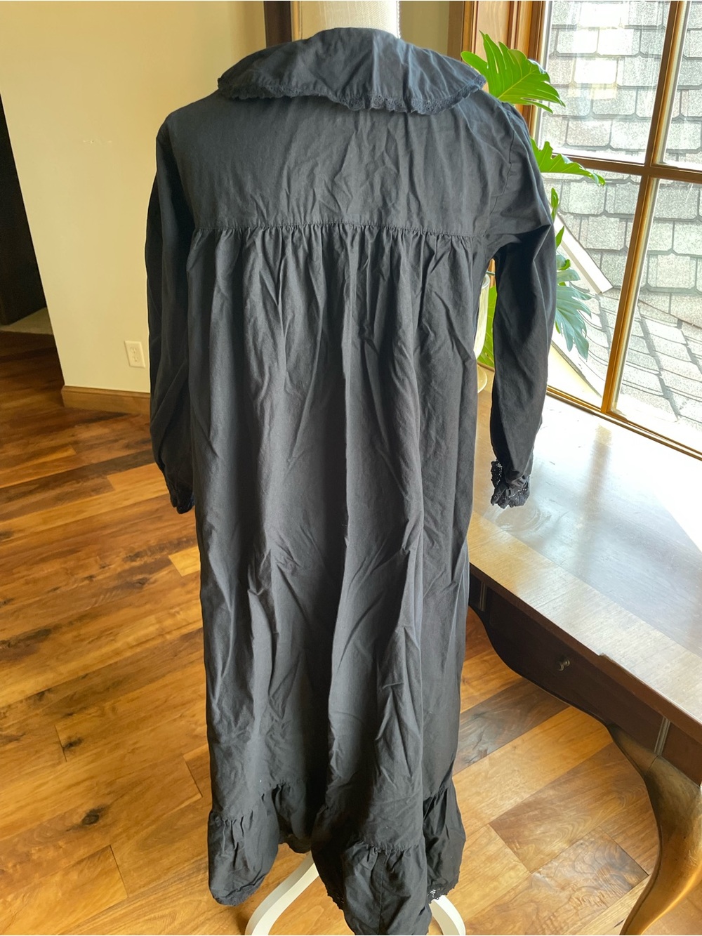 Heirloom Art Co. Kate Black Poplin Maxi Nightgown with Pintuck Front size S - Picture 8 of 16